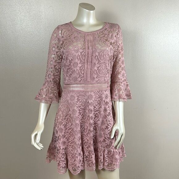 New BB Dakota Love On Top Floral Lace Dress (Color Mauve Rose) Size 10 - Picture 2 of 11